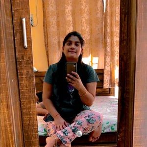 Meet your Posher, Swati